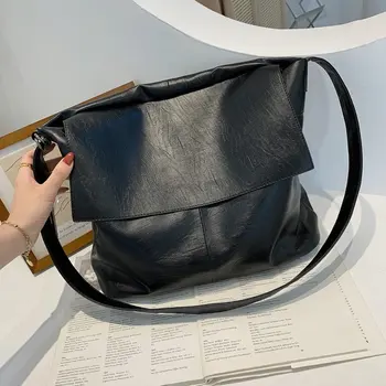 Mados didelės talpos pečių maišą moteris maišo kietojo spalvos minkštas odinis krepšys 2021 m. vasarą naujas paprastas nešti maišą juoda